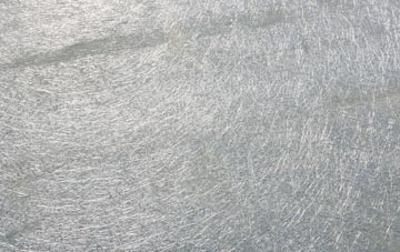 Bonds laminate fibreglass or shingles?